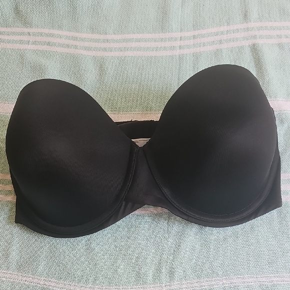 Maidenform Stay Put Strapless Underwire Bra 38DD Like New Black - Picture 1 of 7